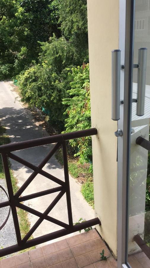 Luna Guesthouse And Travel Rawai Zewnętrze zdjęcie